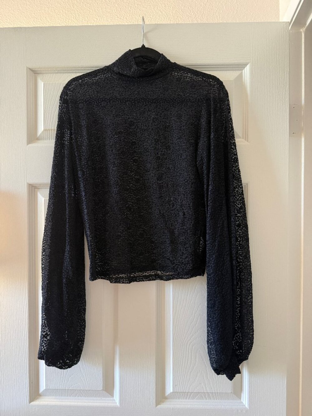 Elhoffer Design Retired Essential Nadja Lace Top - Goth Daisies in Black